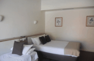 Burkes Hotel Motel - Geraldton Accommodation