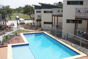 Emu's Beach Resort - Geraldton Accommodation