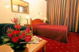 Quality Hotel Colonial Launceston - Geraldton Accommodation