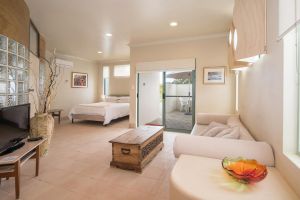 Sea  Soul Beachside Apartments - Geraldton Accommodation
